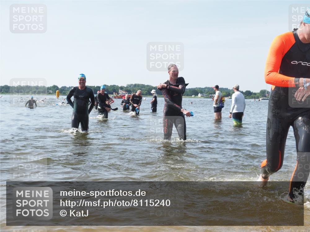 22.06.2025 - Viking Triathlon KatJ http://msf.ph/oto/8115240 22.06.2025 10:42:37 Schwimmen 55, 171, 192, 240, 318, 369, 427, 624 meine-sportfotos.de