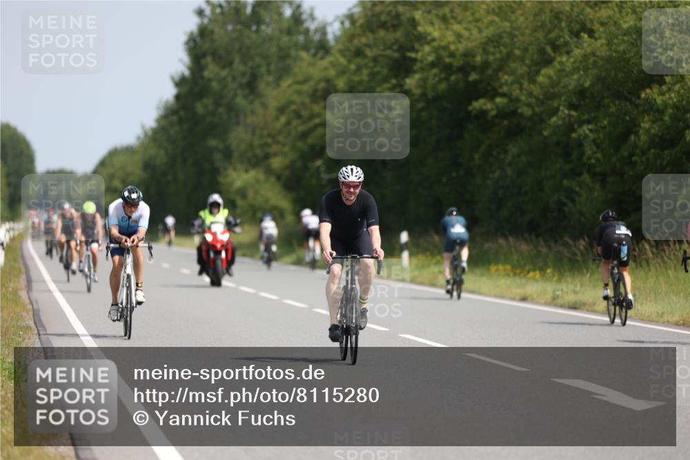 22.06.2025 - Viking Triathlon Yannick Fuchs http://msf.ph/oto/8115280 22.06.2025 11:40:03 Radfahren 26, 51, 299, 388, 399, 447, 531 meine-sportfotos.de