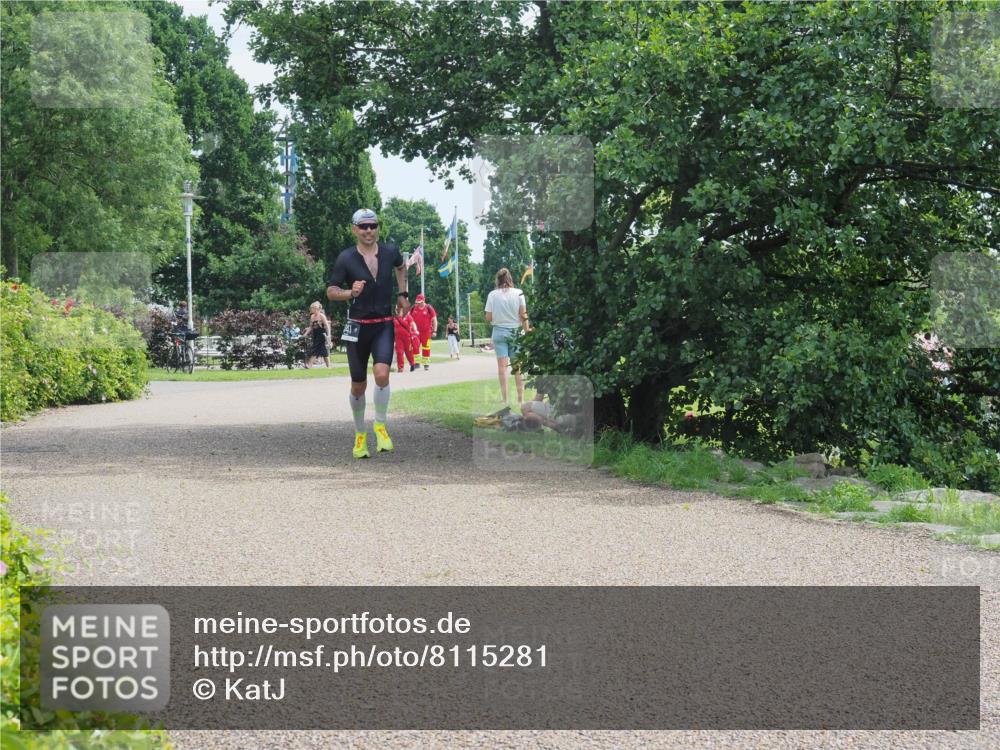 22.06.2025 - Viking Triathlon KatJ http://msf.ph/oto/8115281 22.06.2025 12:53:02 Laufen 341 meine-sportfotos.de