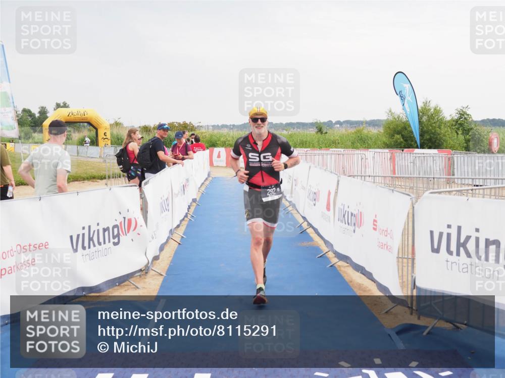 22.06.2025 - Viking Triathlon MichiJ http://msf.ph/oto/8115291 22.06.2025 16:46:39 Ziel 292 meine-sportfotos.de