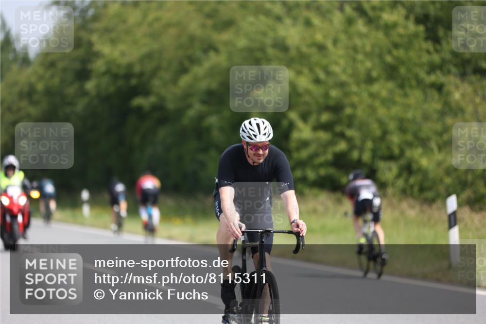 22.06.2025 - Viking Triathlon Yannick Fuchs http://msf.ph/oto/8115311 22.06.2025 11:40:04 Radfahren 26, 51, 299, 388, 399, 447, 531 meine-sportfotos.de