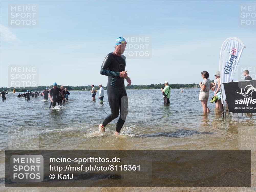 22.06.2025 - Viking Triathlon KatJ http://msf.ph/oto/8115361 22.06.2025 10:42:42 Schwimmen 55, 171, 240, 282, 369, 427, 441, 624 meine-sportfotos.de
