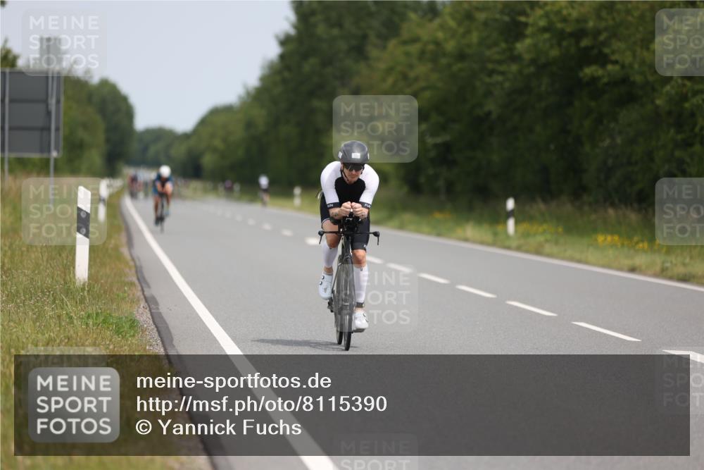 22.06.2025 - Viking Triathlon Yannick Fuchs http://msf.ph/oto/8115390 22.06.2025 12:17:11 Radfahren 165, 216, 324, 360, 527 meine-sportfotos.de