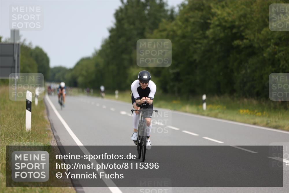 22.06.2025 - Viking Triathlon Yannick Fuchs http://msf.ph/oto/8115396 22.06.2025 12:17:11 Radfahren 165, 216, 324, 360, 527 meine-sportfotos.de