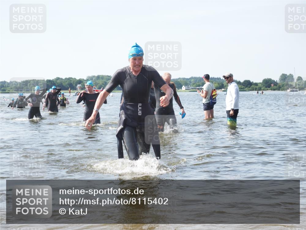 22.06.2025 - Viking Triathlon KatJ http://msf.ph/oto/8115402 22.06.2025 10:42:46 Schwimmen 171, 240, 282, 369, 441, 624 meine-sportfotos.de