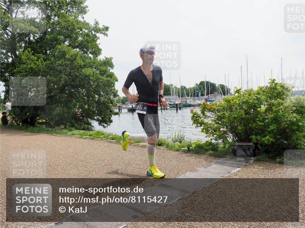 22.06.2025 - Viking Triathlon KatJ http://msf.ph/oto/8115427 22.06.2025 12:53:04 Laufen 341 meine-sportfotos.de