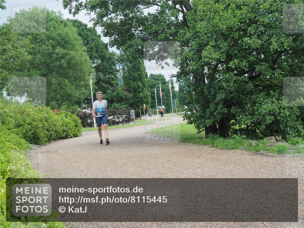 22.06.2025 - Viking Triathlon KatJ http://msf.ph/oto/8115445 22.06.2025 16:55:20 Laufen  meine-sportfotos.de