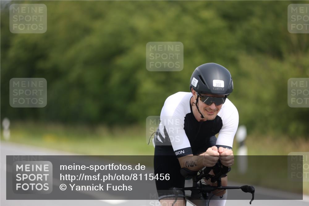 22.06.2025 - Viking Triathlon Yannick Fuchs http://msf.ph/oto/8115456 22.06.2025 12:17:13 Radfahren 165, 216, 324, 360, 527 meine-sportfotos.de