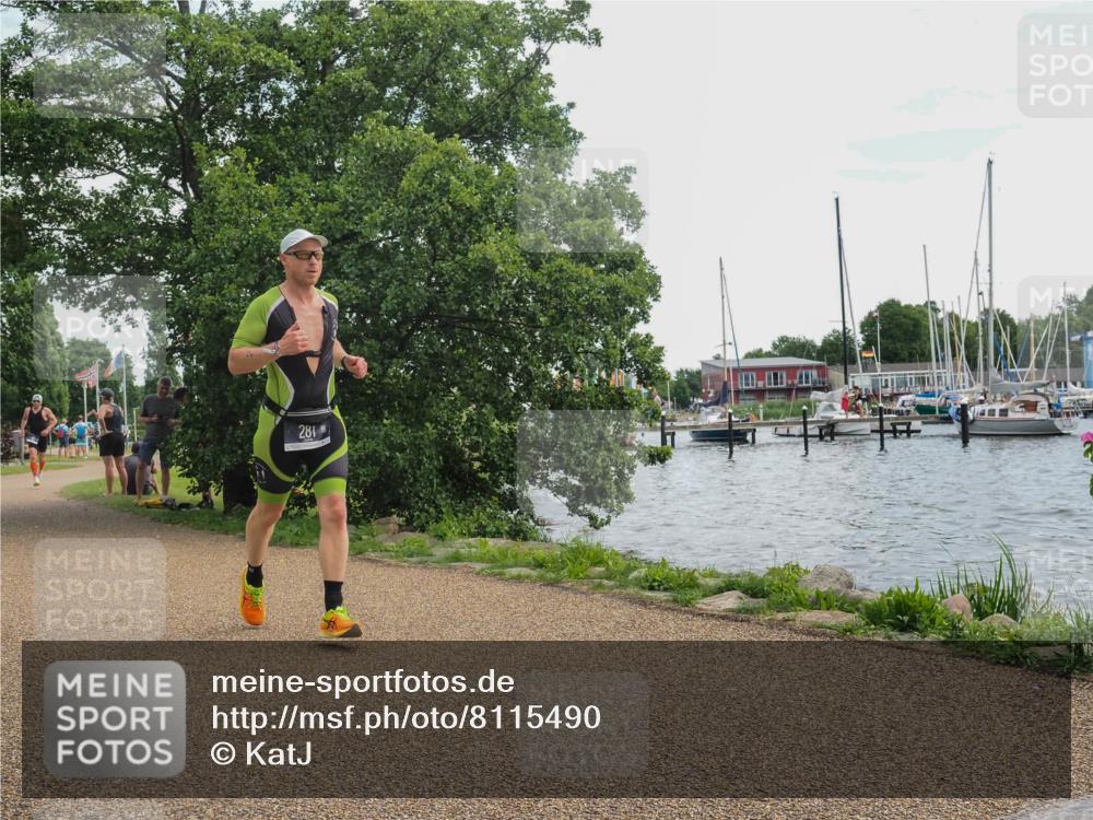 22.06.2025 - Viking Triathlon KatJ http://msf.ph/oto/8115490 22.06.2025 13:24:22 Laufen 281 meine-sportfotos.de