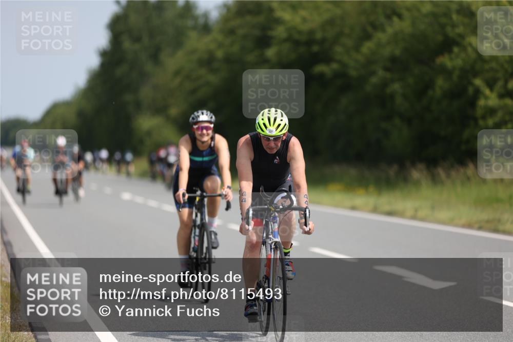 22.06.2025 - Viking Triathlon Yannick Fuchs http://msf.ph/oto/8115493 22.06.2025 11:40:09 Radfahren 26, 36, 51, 299, 399, 439, 447, 496, 531 meine-sportfotos.de