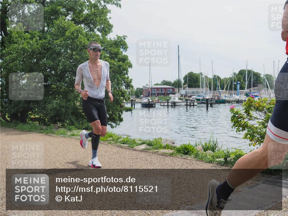 22.06.2025 - Viking Triathlon KatJ http://msf.ph/oto/8115521 22.06.2025 12:54:10 Laufen 99, 420 meine-sportfotos.de