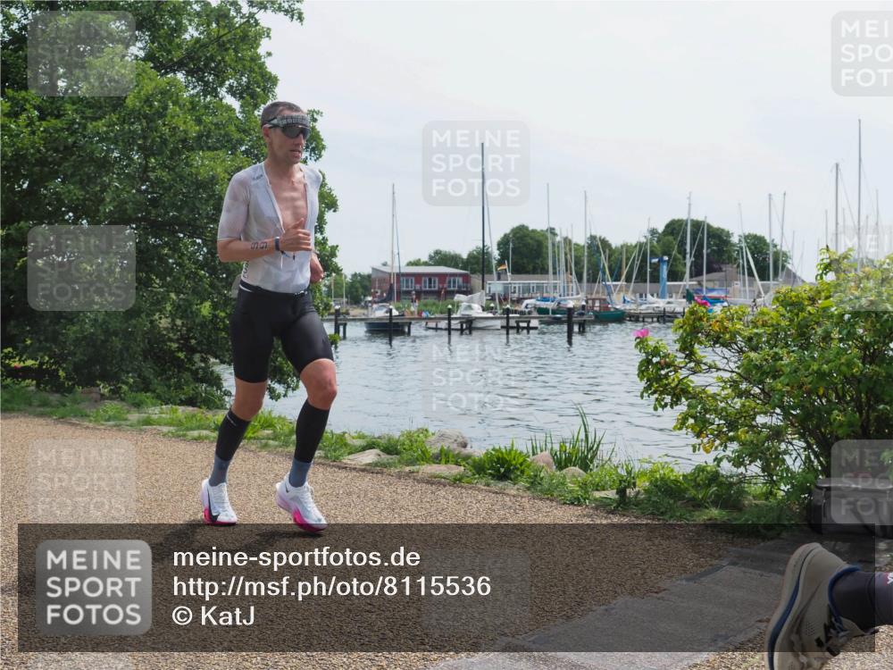 22.06.2025 - Viking Triathlon KatJ http://msf.ph/oto/8115536 22.06.2025 12:54:10 Laufen 99, 420 meine-sportfotos.de