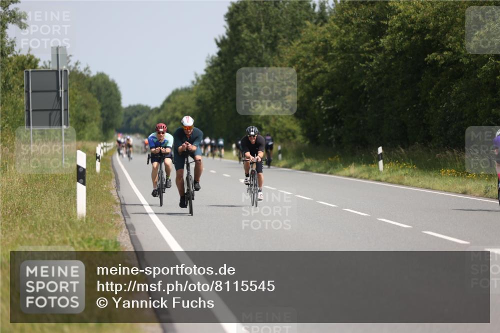 22.06.2025 - Viking Triathlon Yannick Fuchs http://msf.ph/oto/8115545 22.06.2025 11:40:12 Radfahren 36, 135, 399, 439, 447, 496, 531 meine-sportfotos.de