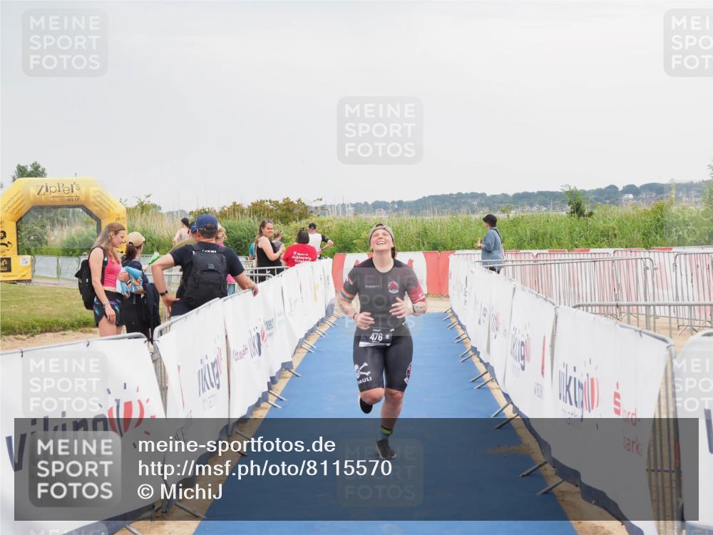 22.06.2025 - Viking Triathlon MichiJ http://msf.ph/oto/8115570 22.06.2025 16:47:55 Ziel 476 meine-sportfotos.de
