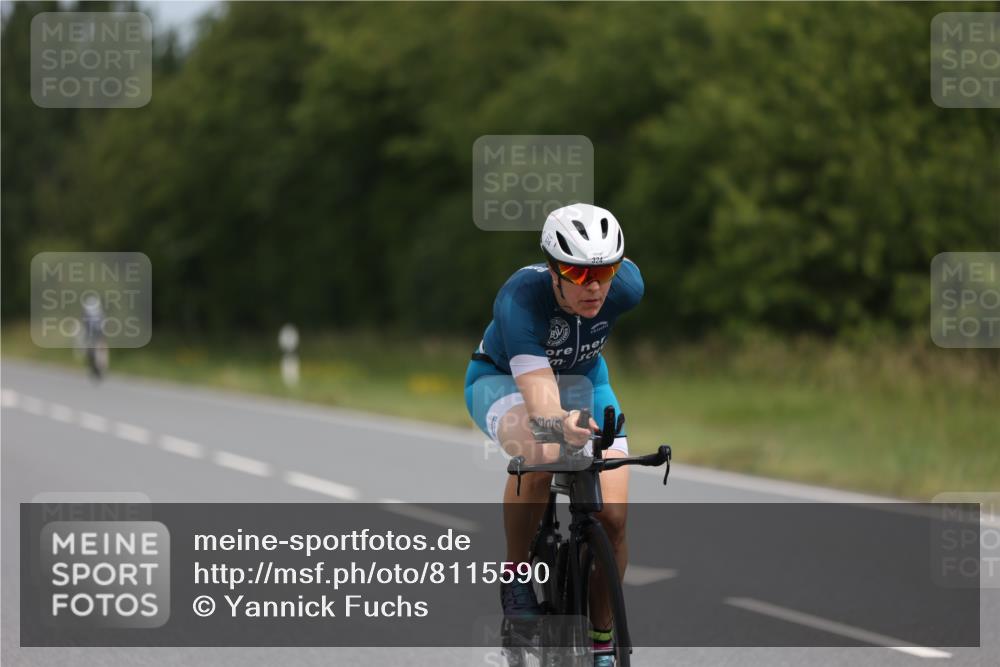 22.06.2025 - Viking Triathlon Yannick Fuchs http://msf.ph/oto/8115590 22.06.2025 12:17:19 Radfahren 165, 216, 324 meine-sportfotos.de