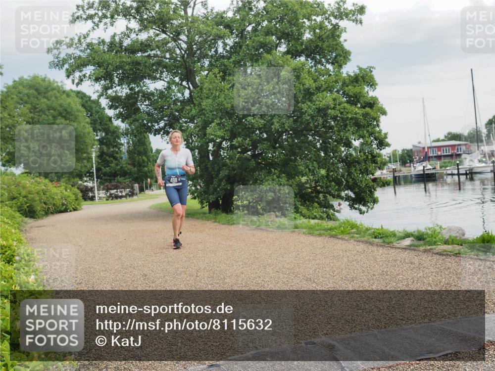 22.06.2025 - Viking Triathlon KatJ http://msf.ph/oto/8115632 22.06.2025 16:55:25 Laufen 498 meine-sportfotos.de