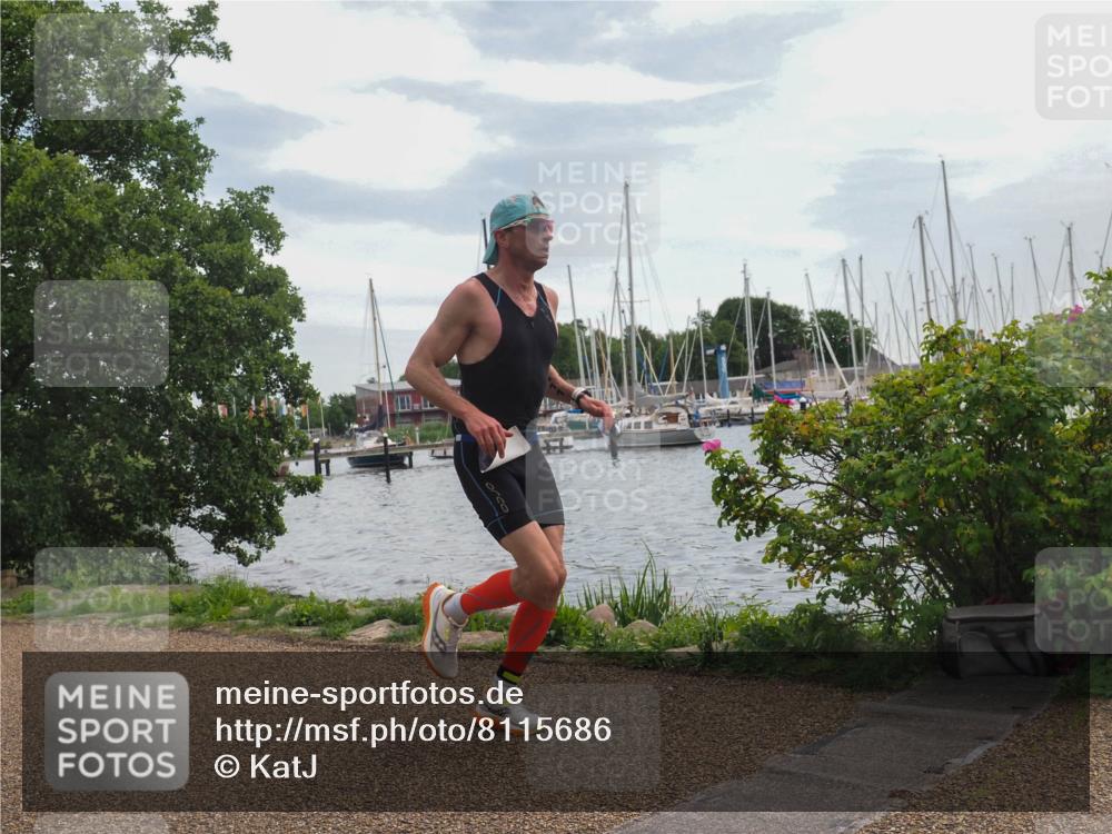 22.06.2025 - Viking Triathlon KatJ http://msf.ph/oto/8115686 22.06.2025 13:24:28 Laufen 114, 411, 552 meine-sportfotos.de