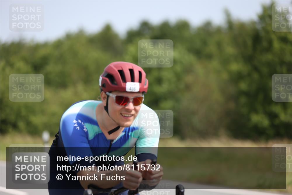 22.06.2025 - Viking Triathlon Yannick Fuchs http://msf.ph/oto/8115732 22.06.2025 11:40:18 Radfahren 36, 135, 200, 439, 494, 496 meine-sportfotos.de