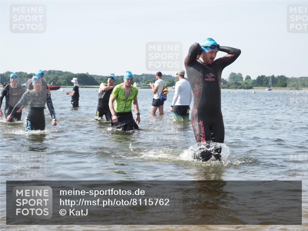22.06.2025 - Viking Triathlon KatJ http://msf.ph/oto/8115762 22.06.2025 10:43:03 Schwimmen 66, 109, 110, 128, 133, 167, 186, 309, 328, 358, 450, 489 meine-sportfotos.de