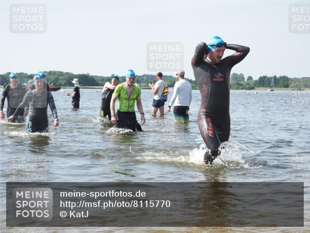 22.06.2025 - Viking Triathlon KatJ http://msf.ph/oto/8115770 22.06.2025 10:43:03 Schwimmen 66, 109, 110, 128, 133, 167, 186, 309, 328, 358, 450, 489 meine-sportfotos.de