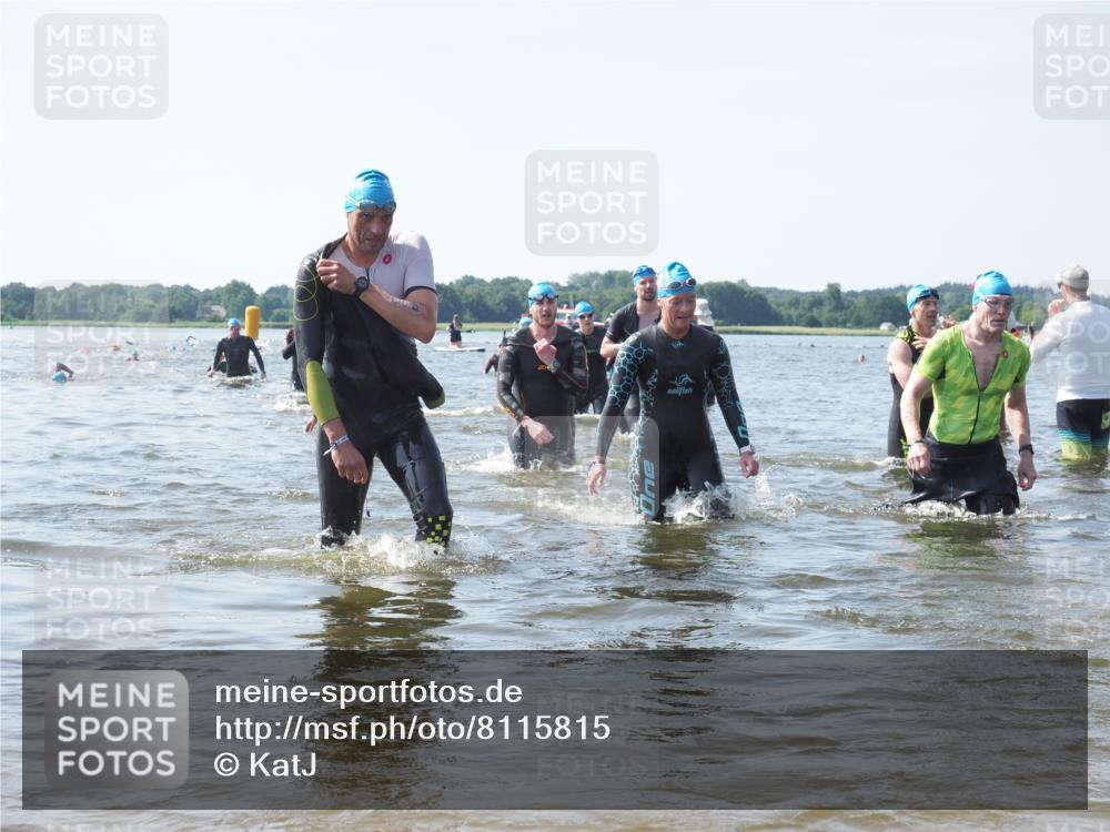 22.06.2025 - Viking Triathlon KatJ http://msf.ph/oto/8115815 22.06.2025 10:43:04 Schwimmen 31, 66, 109, 110, 128, 133, 167, 186, 309, 328, 358, 450, 489 meine-sportfotos.de