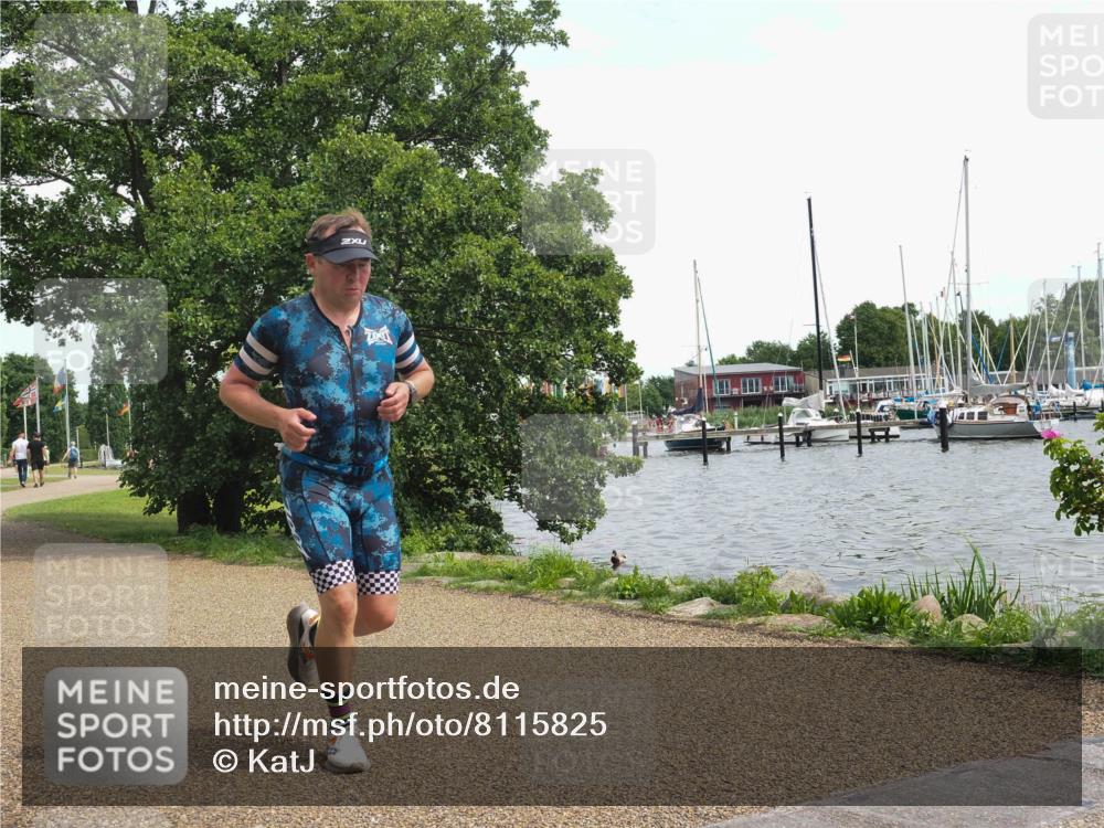 22.06.2025 - Viking Triathlon KatJ http://msf.ph/oto/8115825 22.06.2025 15:09:19 Laufen 466 meine-sportfotos.de