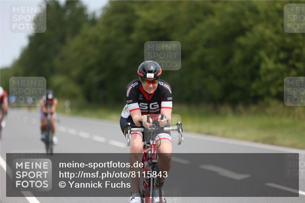 22.06.2025 - Viking Triathlon Yannick Fuchs http://msf.ph/oto/8115843 22.06.2025 12:17:42 Radfahren 44, 45, 54, 58, 214, 335, 357, 414, 464, 488, 511, 639 meine-sportfotos.de