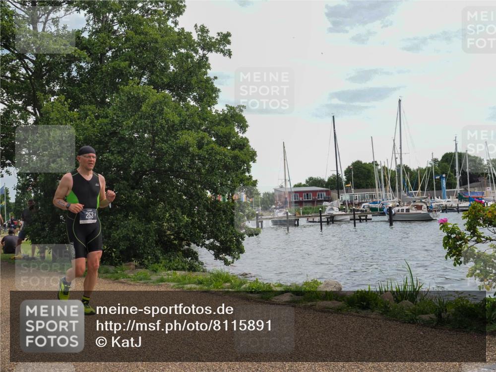 22.06.2025 - Viking Triathlon KatJ http://msf.ph/oto/8115891 22.06.2025 13:24:51 Laufen 253 meine-sportfotos.de