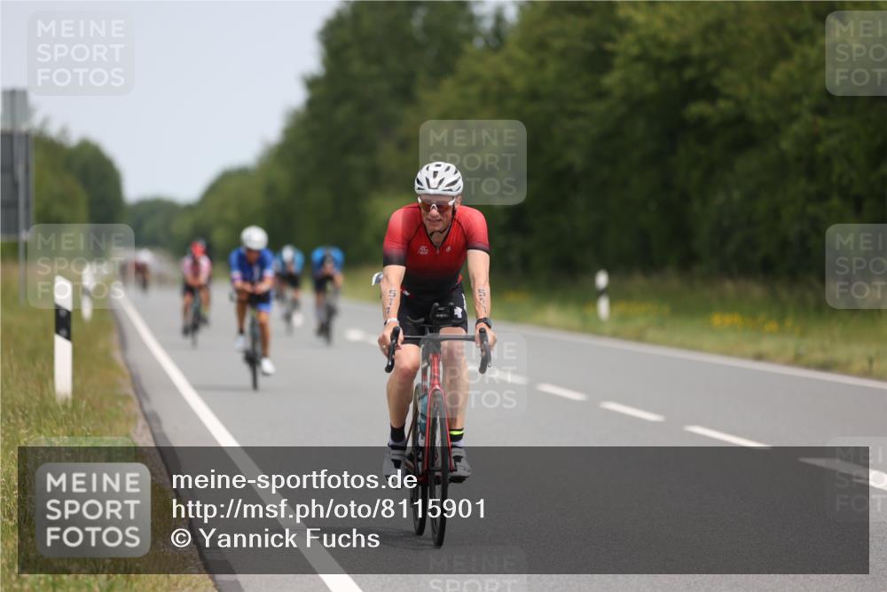 22.06.2025 - Viking Triathlon Yannick Fuchs http://msf.ph/oto/8115901 22.06.2025 12:17:45 Radfahren 45, 58, 214, 335, 357, 414, 464, 488, 492, 509, 511, 639, 653 meine-sportfotos.de