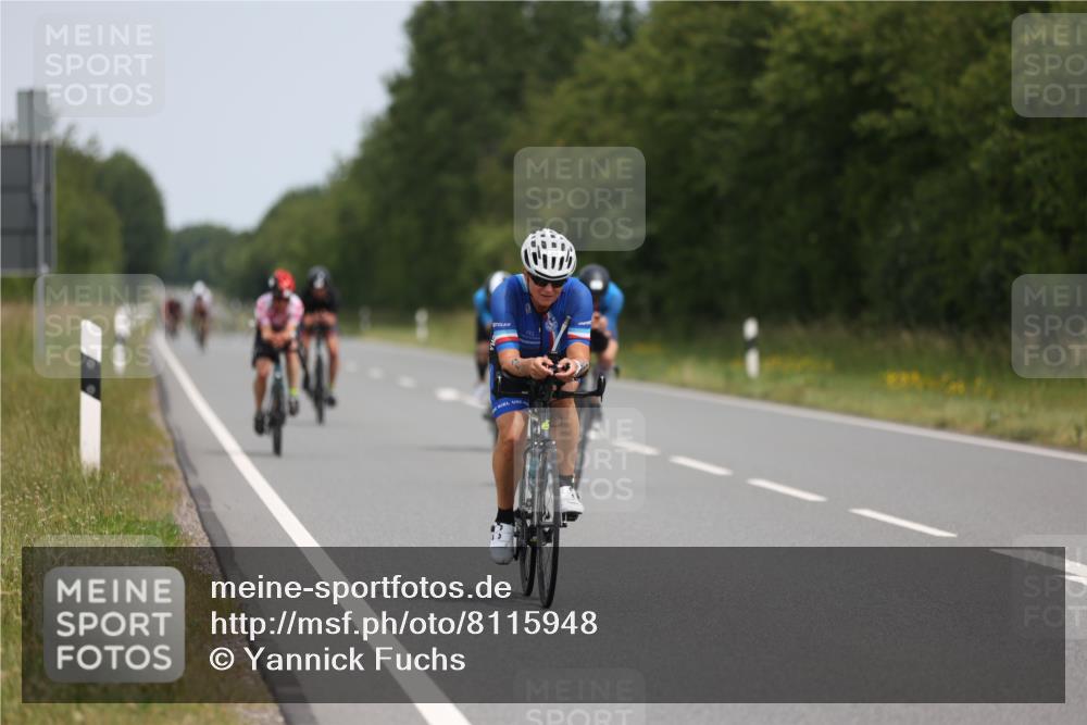 22.06.2025 - Viking Triathlon Yannick Fuchs http://msf.ph/oto/8115948 22.06.2025 12:17:48 Radfahren 45, 58, 214, 414, 464, 488, 492, 509, 511, 653 meine-sportfotos.de