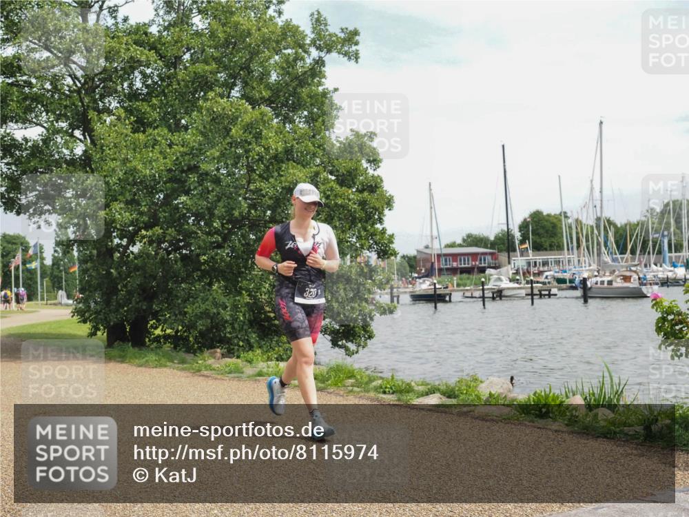 22.06.2025 - Viking Triathlon KatJ http://msf.ph/oto/8115974 22.06.2025 15:09:50 Laufen 320, 470 meine-sportfotos.de
