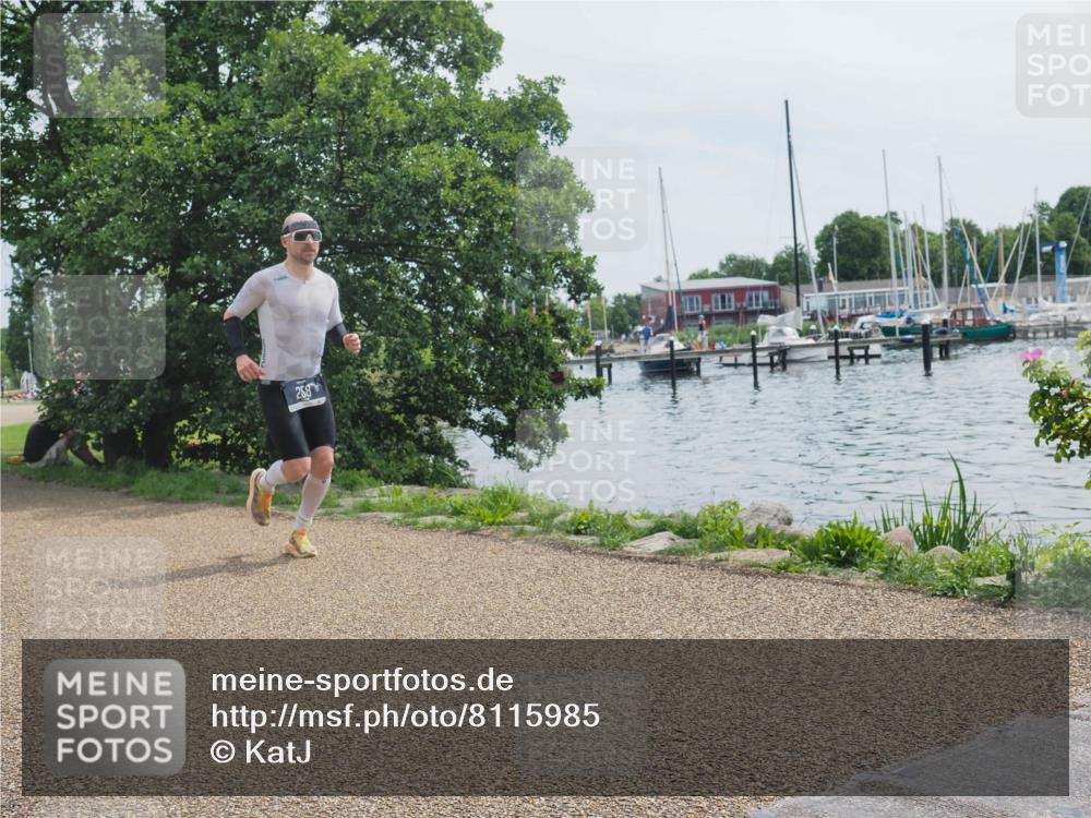 22.06.2025 - Viking Triathlon KatJ http://msf.ph/oto/8115985 22.06.2025 12:54:57 Laufen 258 meine-sportfotos.de