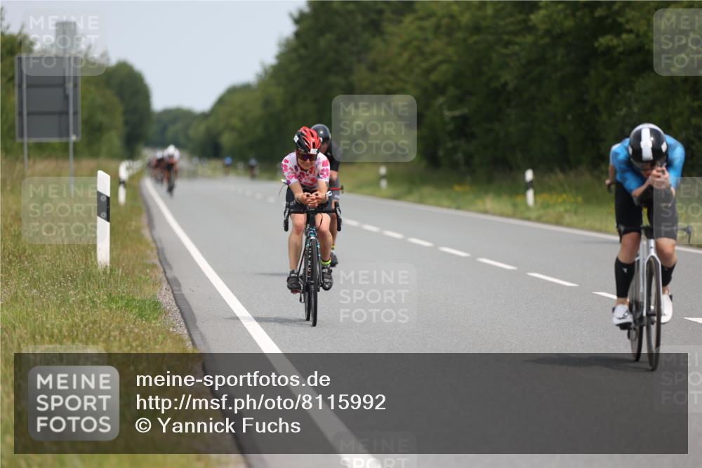 22.06.2025 - Viking Triathlon Yannick Fuchs http://msf.ph/oto/8115992 22.06.2025 12:17:50 Radfahren 45, 214, 414, 464, 488, 492, 509, 511, 653 meine-sportfotos.de