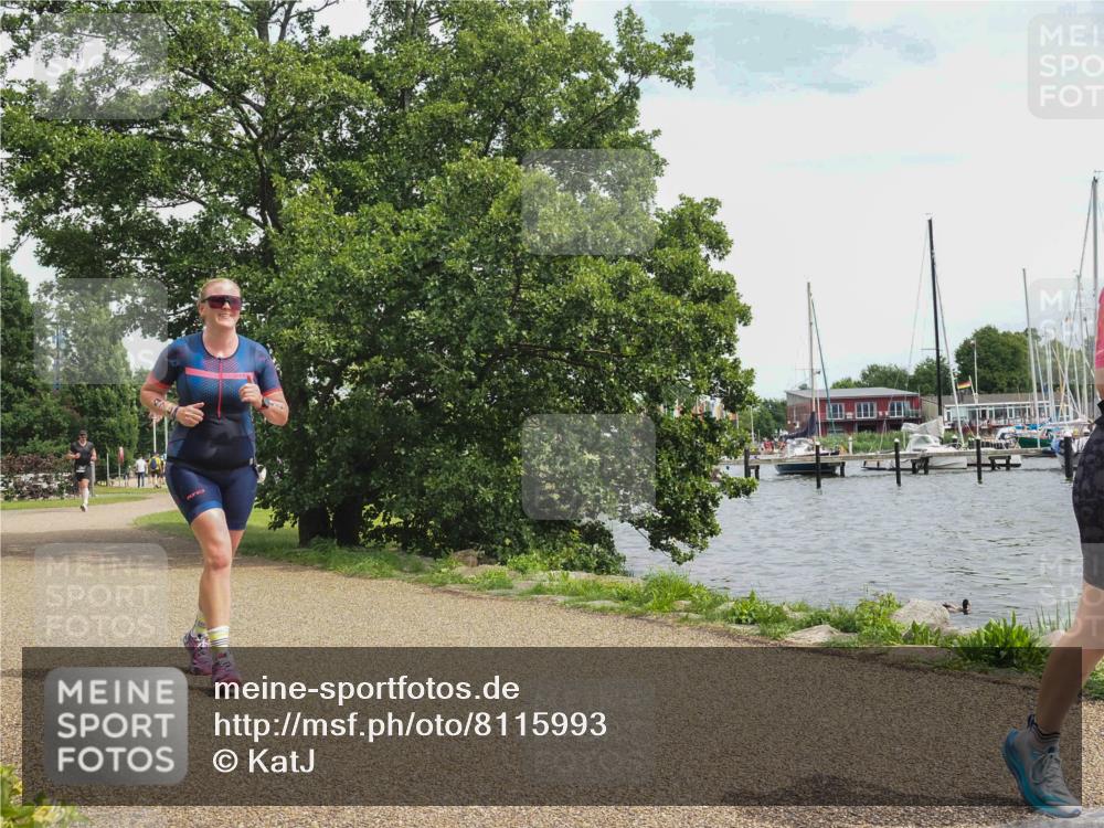 22.06.2025 - Viking Triathlon KatJ http://msf.ph/oto/8115993 22.06.2025 15:09:51 Laufen 320, 470 meine-sportfotos.de