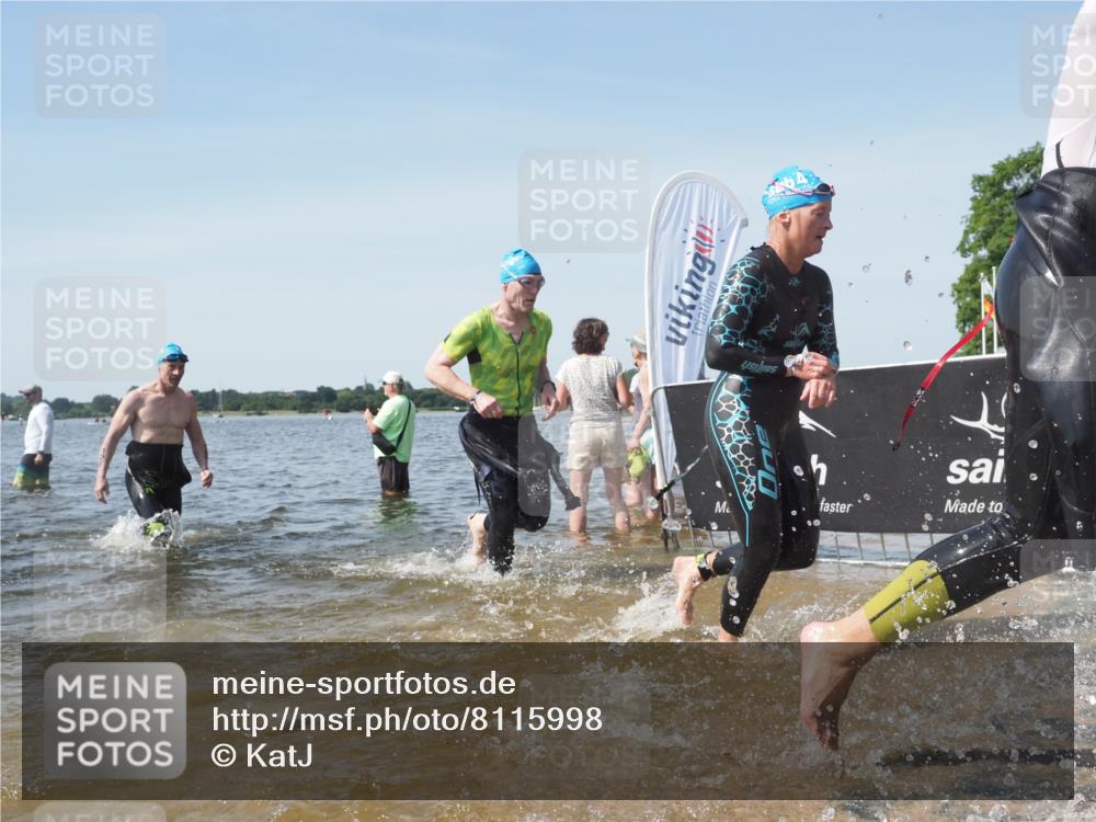22.06.2025 - Viking Triathlon KatJ http://msf.ph/oto/8115998 22.06.2025 10:43:09 Schwimmen 31, 66, 109, 110, 115, 128, 133, 167, 186, 309, 328, 358, 450, 483, 489 meine-sportfotos.de