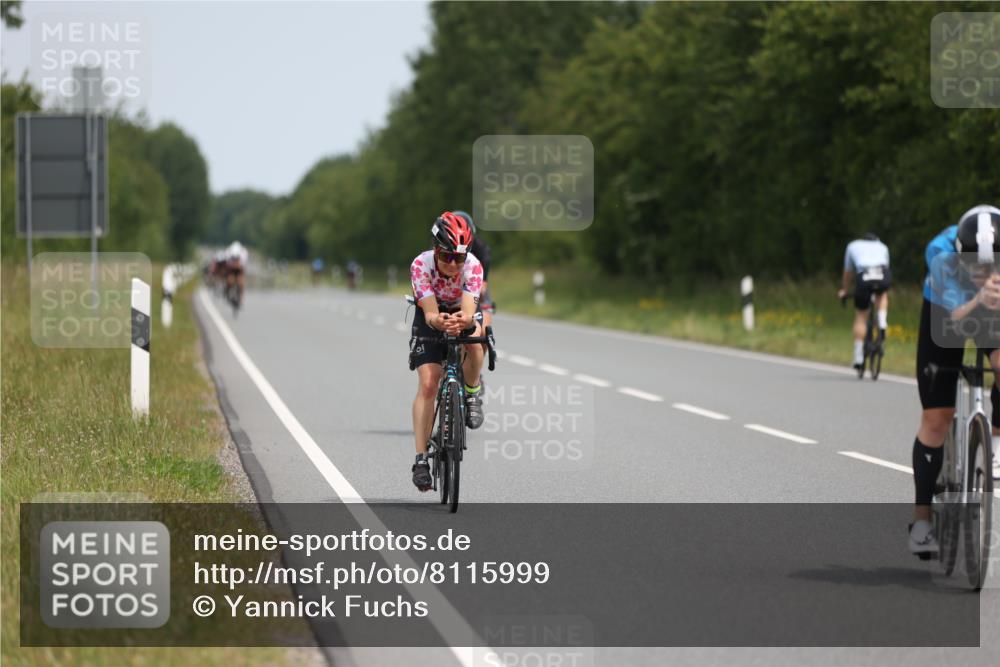 22.06.2025 - Viking Triathlon Yannick Fuchs http://msf.ph/oto/8115999 22.06.2025 12:17:51 Radfahren 45, 87, 214, 414, 464, 488, 492, 509, 511, 653 meine-sportfotos.de