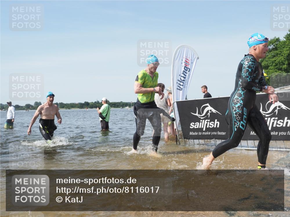 22.06.2025 - Viking Triathlon KatJ http://msf.ph/oto/8116017 22.06.2025 10:43:10 Schwimmen 31, 66, 109, 110, 115, 128, 167, 186, 309, 328, 358, 450, 483, 489 meine-sportfotos.de