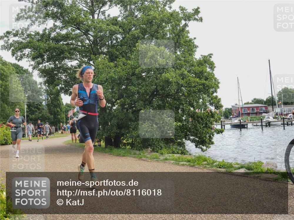 22.06.2025 - Viking Triathlon KatJ http://msf.ph/oto/8116018 22.06.2025 13:24:59 Laufen 247, 337 meine-sportfotos.de