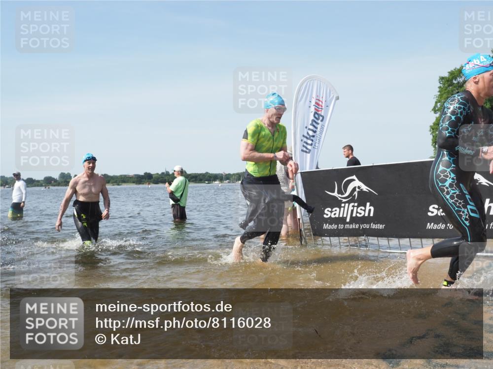 22.06.2025 - Viking Triathlon KatJ http://msf.ph/oto/8116028 22.06.2025 10:43:10 Schwimmen 31, 66, 109, 110, 115, 128, 167, 186, 309, 328, 358, 450, 483, 489 meine-sportfotos.de