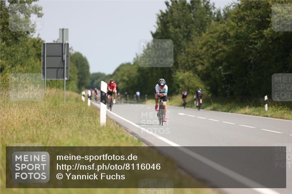 22.06.2025 - Viking Triathlon Yannick Fuchs http://msf.ph/oto/8116046 22.06.2025 11:40:42 Radfahren 39, 40, 50, 75, 158, 170, 187, 208, 209, 256, 296, 312, 428, 506, 637 meine-sportfotos.de