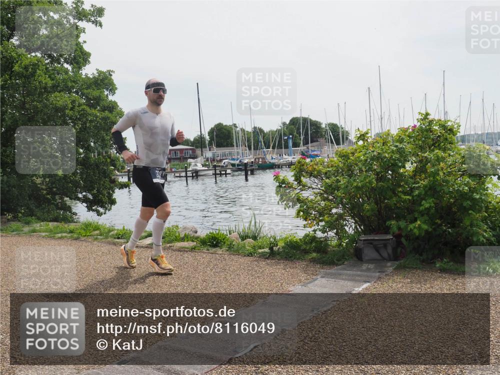 22.06.2025 - Viking Triathlon KatJ http://msf.ph/oto/8116049 22.06.2025 12:54:58 Laufen 188, 258 meine-sportfotos.de