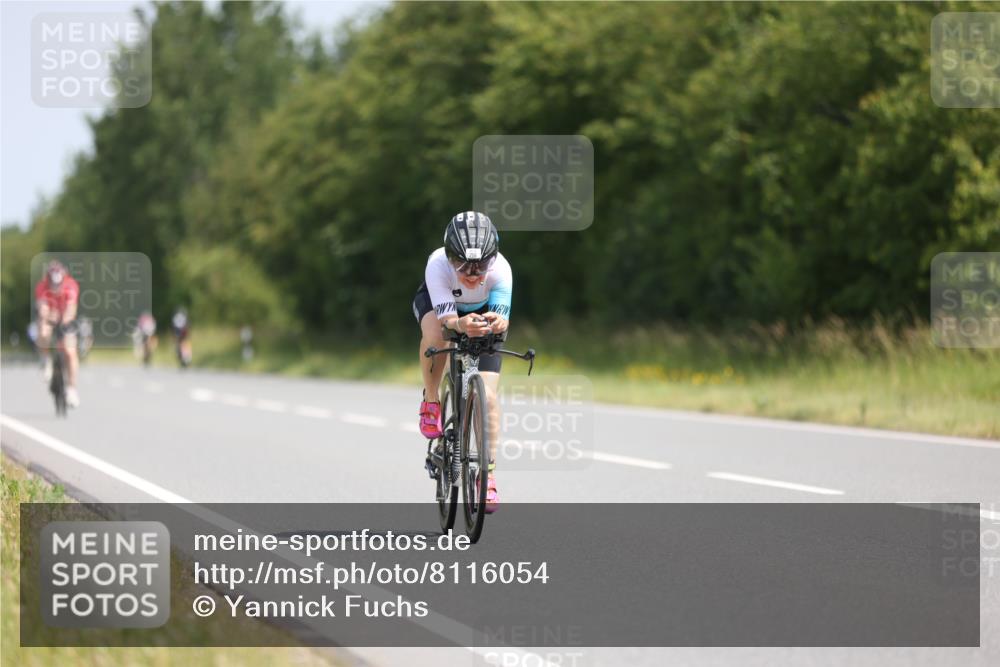 22.06.2025 - Viking Triathlon Yannick Fuchs http://msf.ph/oto/8116054 22.06.2025 11:40:44 Radfahren 39, 40, 50, 75, 158, 170, 187, 208, 209, 256, 296, 312, 316, 428, 503, 506, 557, 637 meine-sportfotos.de
