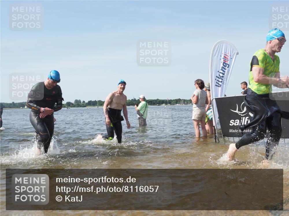 22.06.2025 - Viking Triathlon KatJ http://msf.ph/oto/8116057 22.06.2025 10:43:11 Schwimmen 31, 66, 109, 110, 115, 128, 167, 186, 309, 328, 358, 450, 483, 489 meine-sportfotos.de