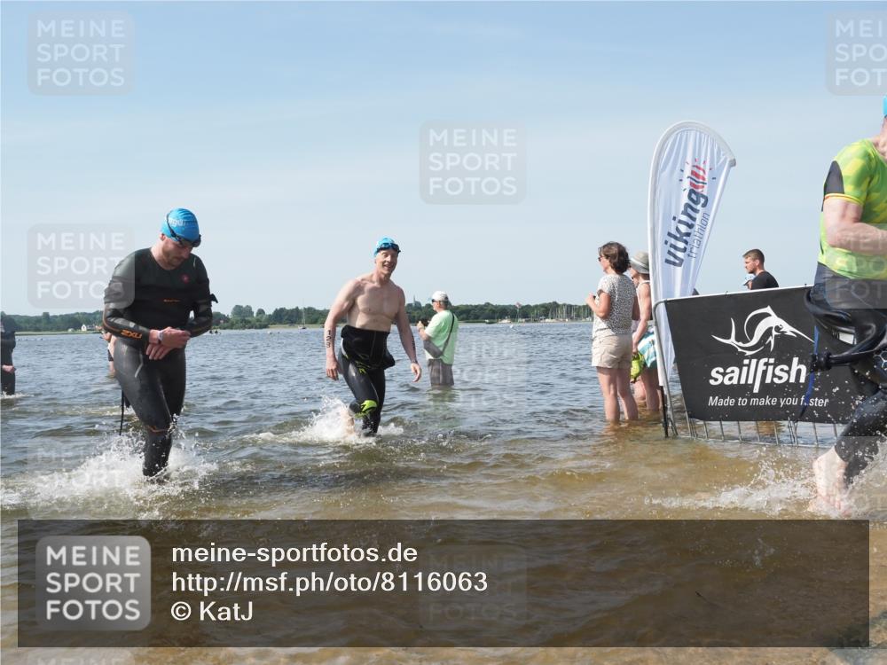 22.06.2025 - Viking Triathlon KatJ http://msf.ph/oto/8116063 22.06.2025 10:43:11 Schwimmen 31, 66, 109, 110, 115, 128, 167, 186, 309, 328, 358, 450, 483, 489 meine-sportfotos.de