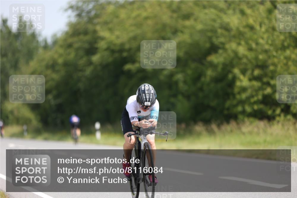 22.06.2025 - Viking Triathlon Yannick Fuchs http://msf.ph/oto/8116084 22.06.2025 11:40:45 Radfahren 39, 40, 50, 75, 158, 170, 187, 208, 209, 256, 296, 312, 316, 428, 503, 506, 557 meine-sportfotos.de