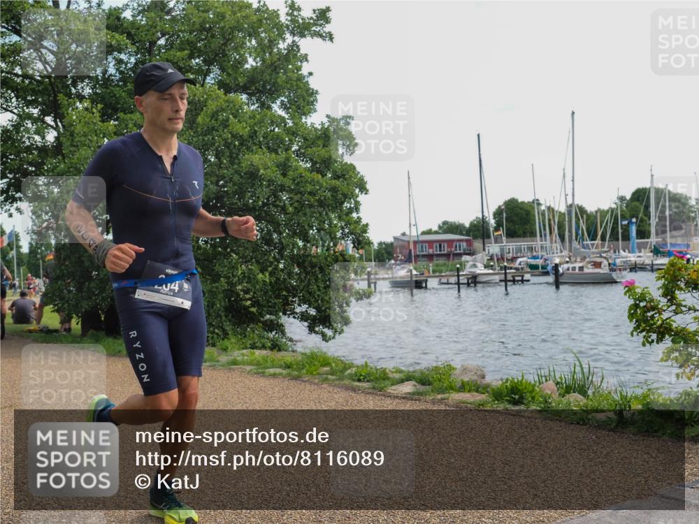 22.06.2025 - Viking Triathlon KatJ http://msf.ph/oto/8116089 22.06.2025 13:25:07 Laufen 204 meine-sportfotos.de
