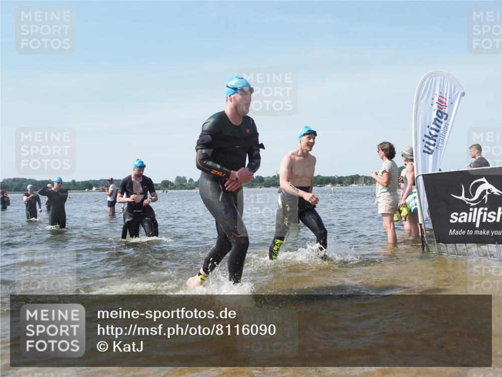 22.06.2025 - Viking Triathlon KatJ http://msf.ph/oto/8116090 22.06.2025 10:43:11 Schwimmen 31, 66, 109, 110, 115, 128, 167, 186, 309, 328, 358, 450, 483, 489 meine-sportfotos.de