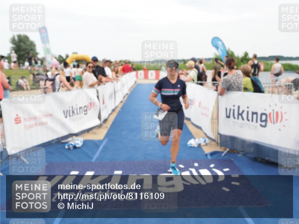 22.06.2025 - Viking Triathlon MichiJ http://msf.ph/oto/8116109 22.06.2025 15:06:02 Ziel 301 meine-sportfotos.de