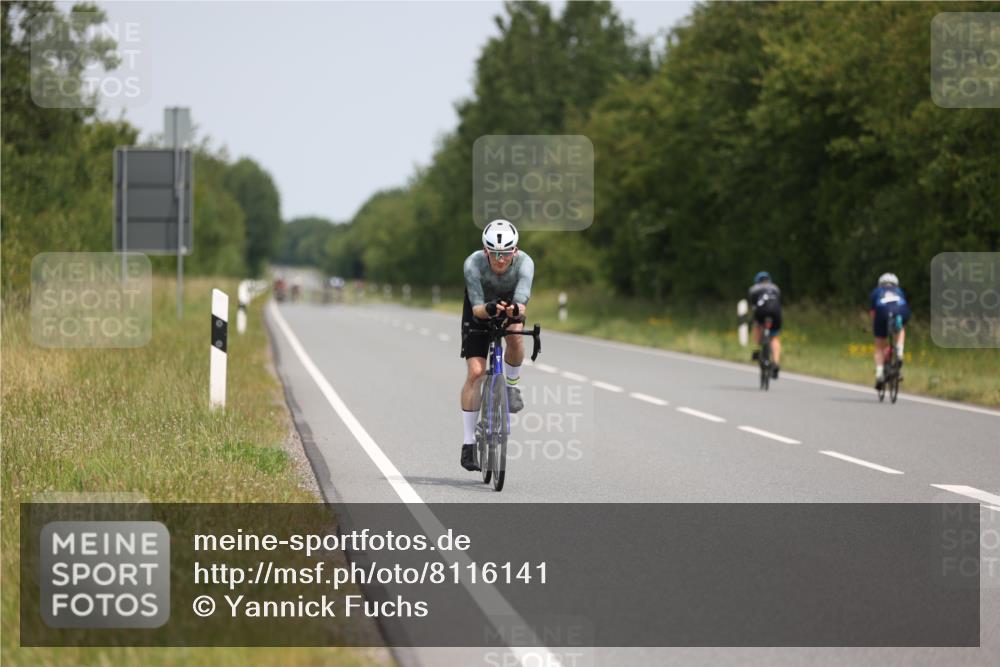 22.06.2025 - Viking Triathlon Yannick Fuchs http://msf.ph/oto/8116141 22.06.2025 12:18:44 Radfahren 459, 624 meine-sportfotos.de