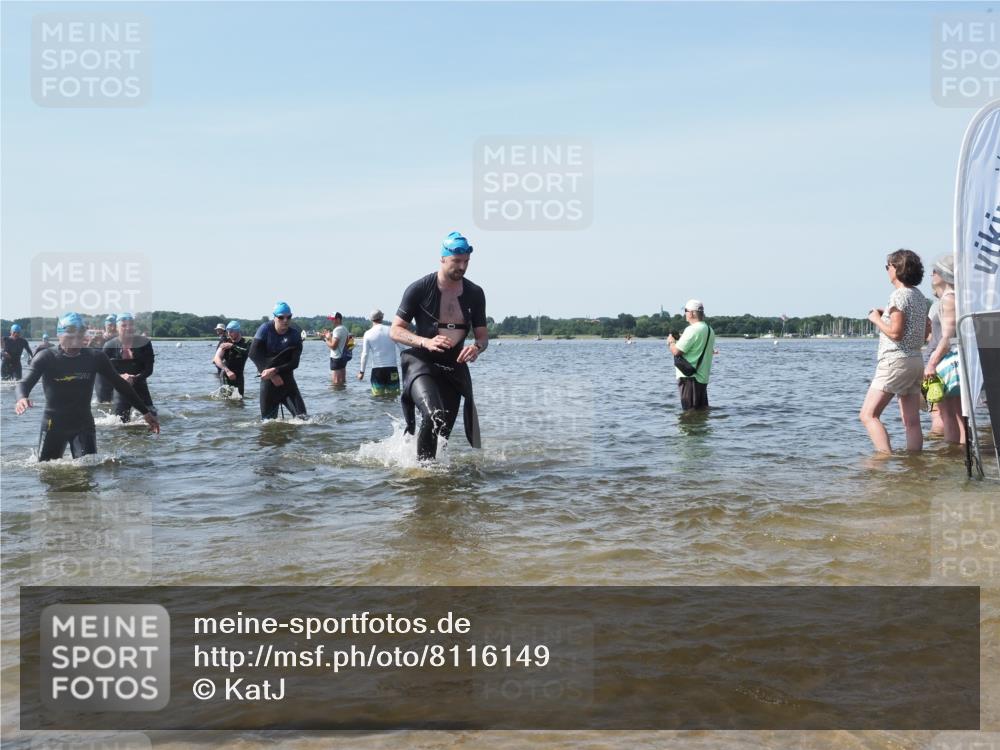 22.06.2025 - Viking Triathlon KatJ http://msf.ph/oto/8116149 22.06.2025 10:43:13 Schwimmen 31, 66, 109, 110, 115, 128, 167, 186, 328, 358, 483, 489 meine-sportfotos.de